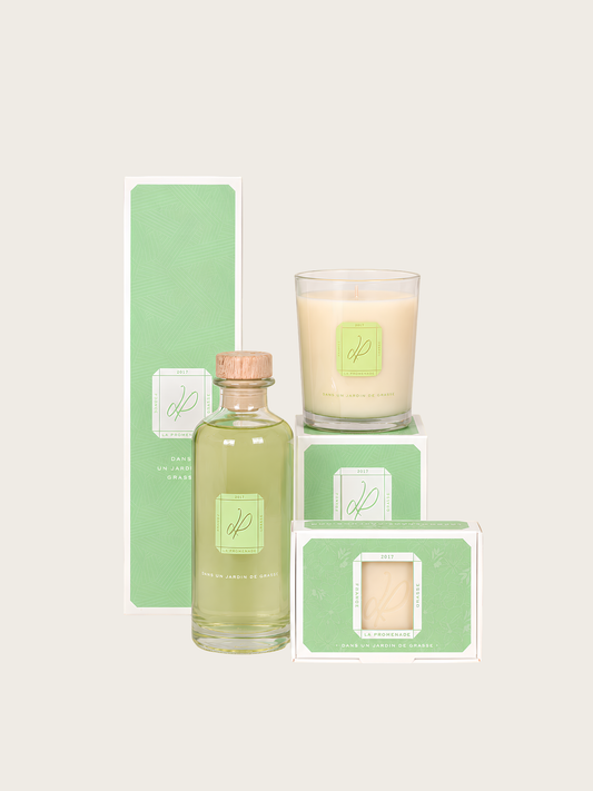 DANS UN JARDIN DE GRASSE - COFFRET