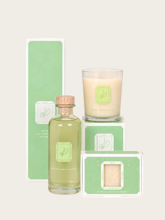 DANS UN JARDIN DE GRASSE - COFFRET